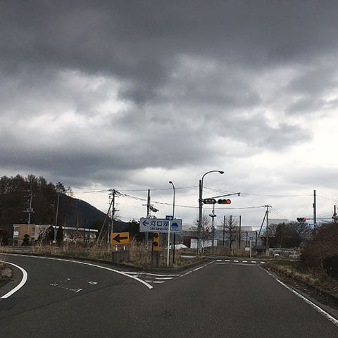 精進湖民宿村、本栖湖から小作までの行き方は？