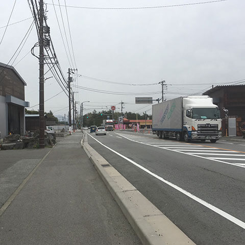 アクセス